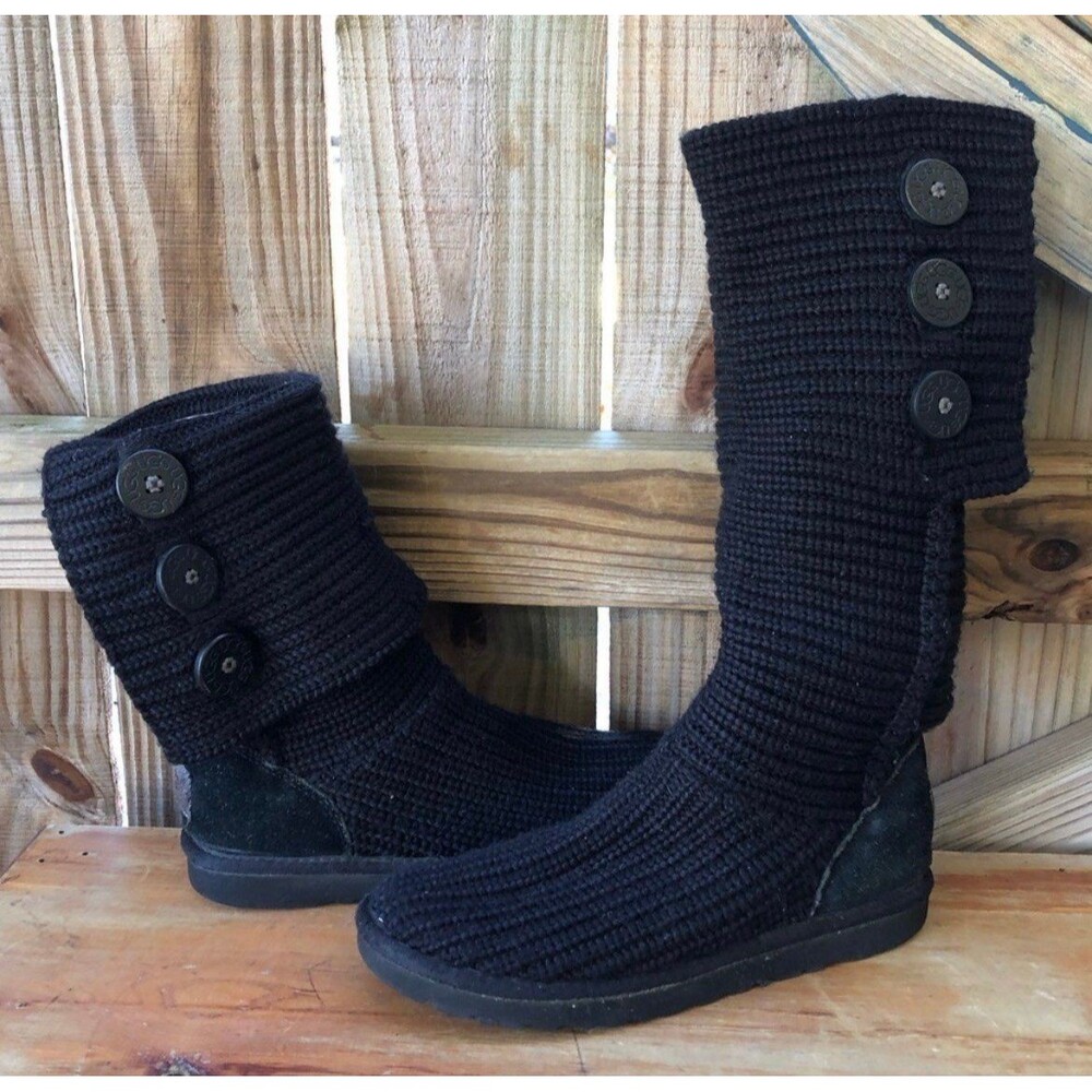 UGG Australia Cardy Tall Knit Boots Black Women’s Size 5 – 3 Button